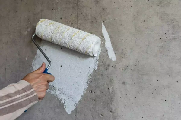 Painting on the cement wall4 | شرکت صنعتی و شیمیایی نوین آتش